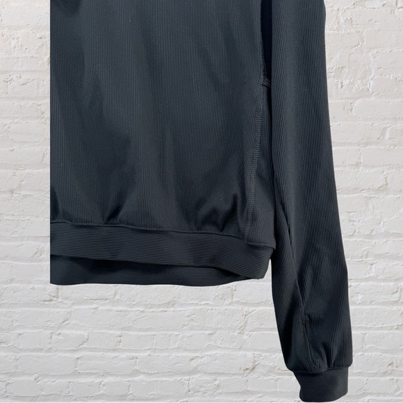 Nike Dri-Fit Element half-zip - Picture 3 of 9